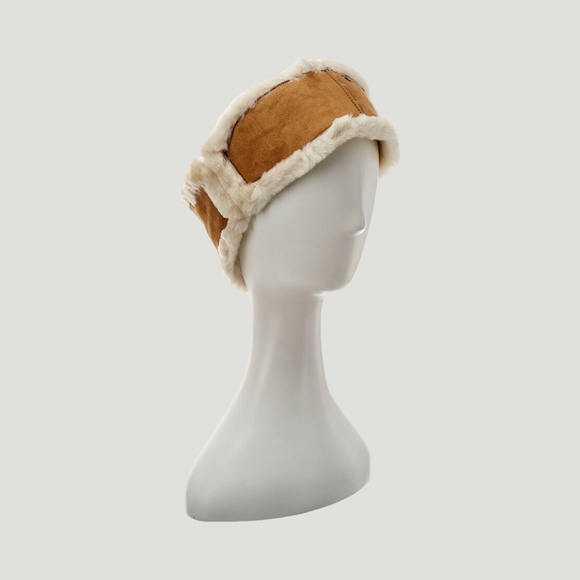 UGG | Accessories | Womens Ugg Water Resistant Sheepskin  display picture 1